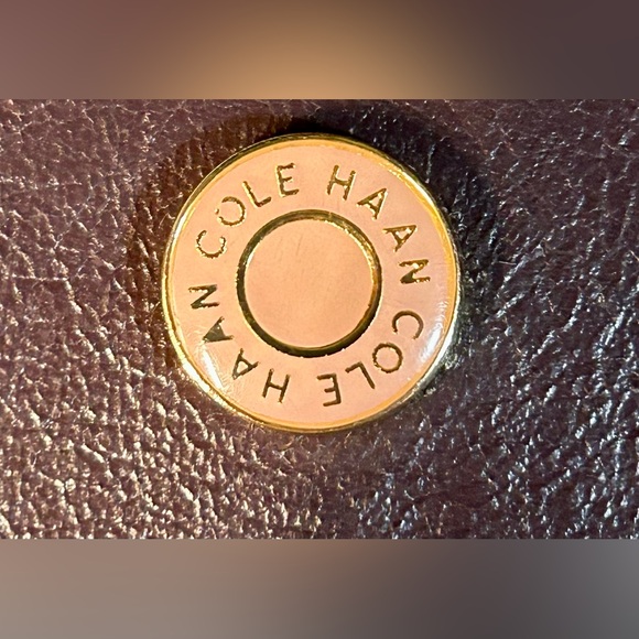 ⭐️COLE HAAN⭐️Brown Leather Accessory with Gold Accent - Picture 3 of 9